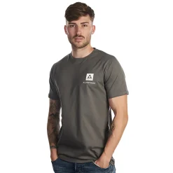 Essentials - T-Shirt